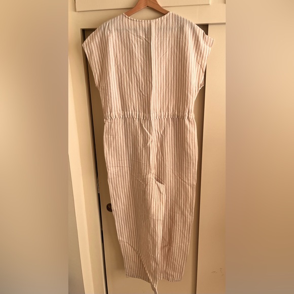 Ali Golden Beige Striped Jumpsuit size Medium - Picture 5 of 8
